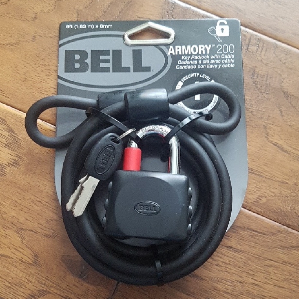 NWT Bell Armory 200 Bike Lock - Key Padlock with Cable 6ft